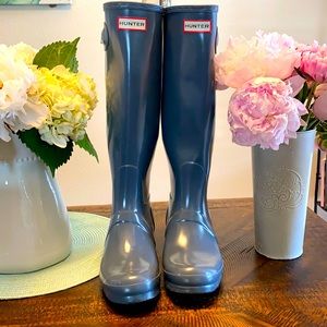 Hunter Original Tall Glossy Rain Boots in Gray